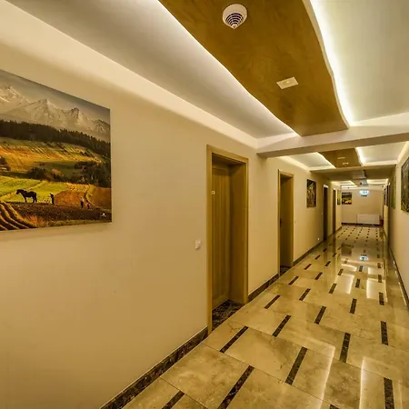 Pod Wulkanem * Kluszkowce